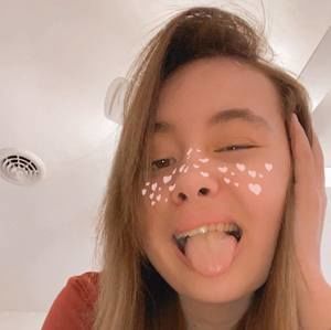 Meet your Posher, Hallie